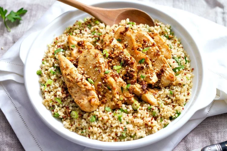 Grilled chicken and quinoa bowl