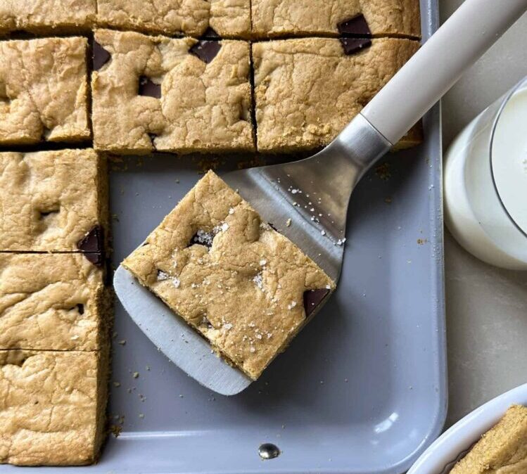 Sheet pan cookies